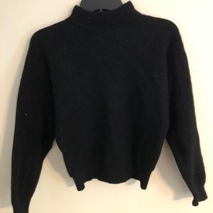 Turtle neck sweater